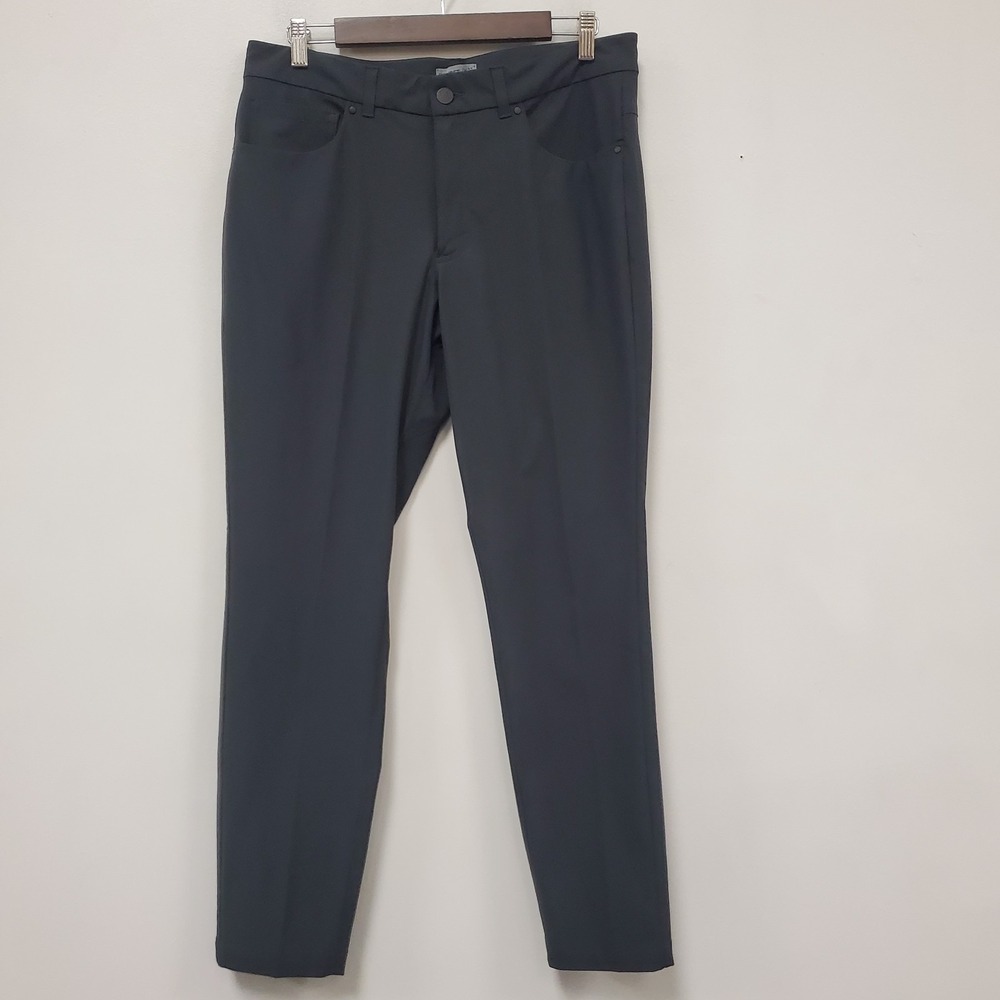 VRST Mens Skinny Leg Chino Pants Size 33x32 Dark Gray Lightweight Active Golf